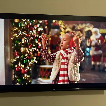 Au Pied Du Château *