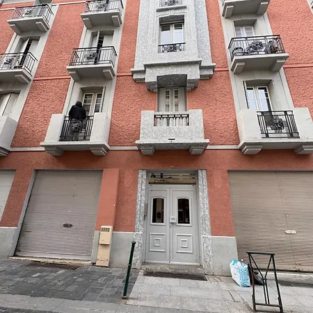 Апартаменти Au Pied Du Chateau Лурд